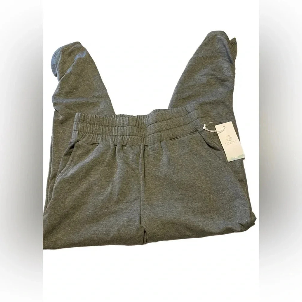 NWT Balance Collection Olive Grove Ruched Jogger